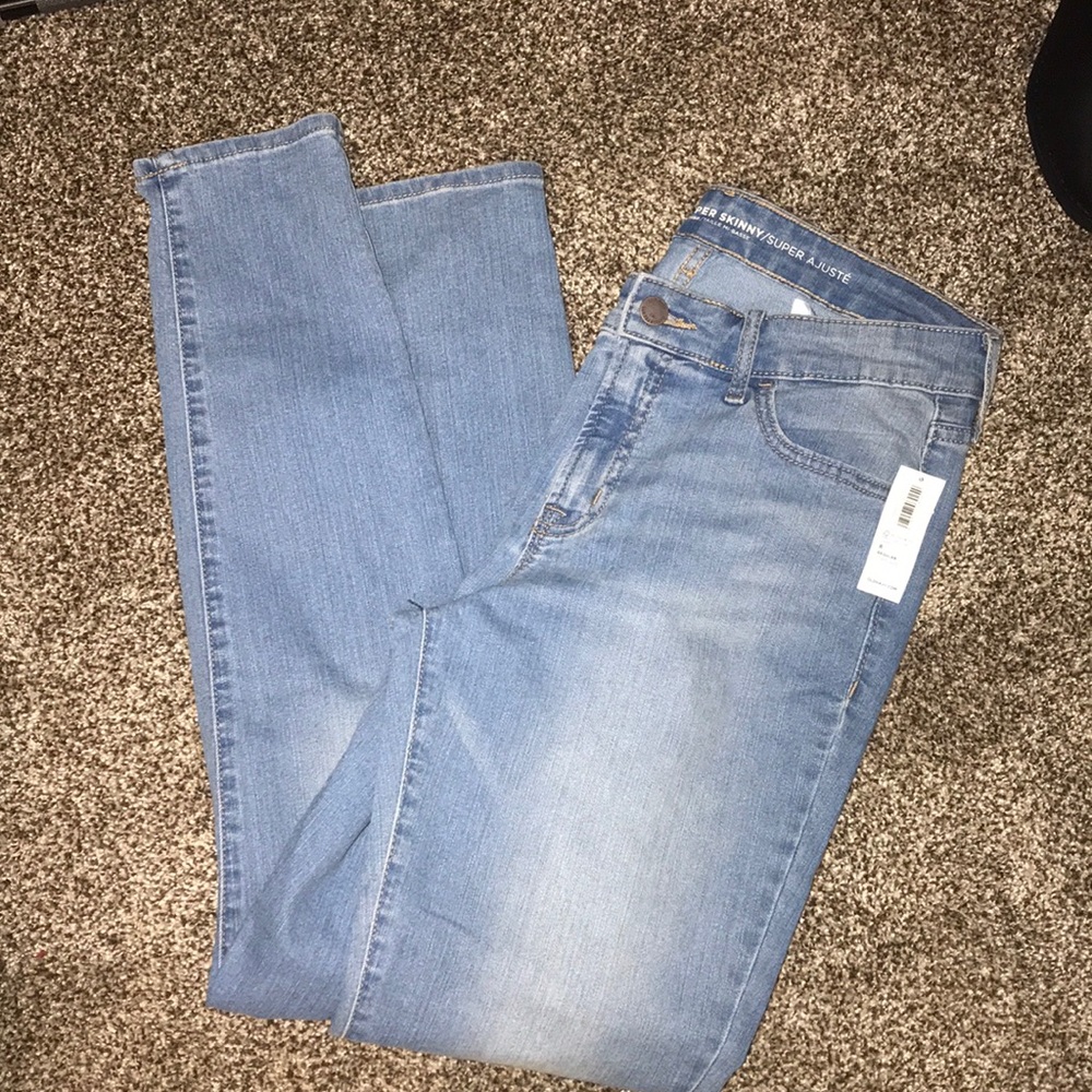 BRAND NEW Old Navy super skinny jeans!